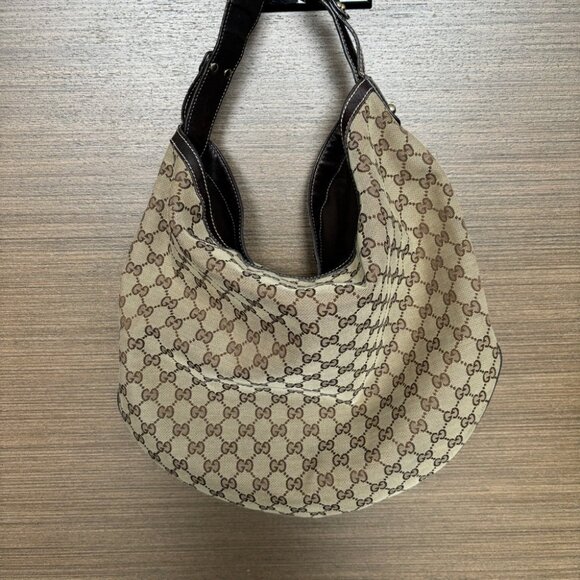 Gucci GG Canvas Wave Large Hobo Bag - Picture 3 of 13